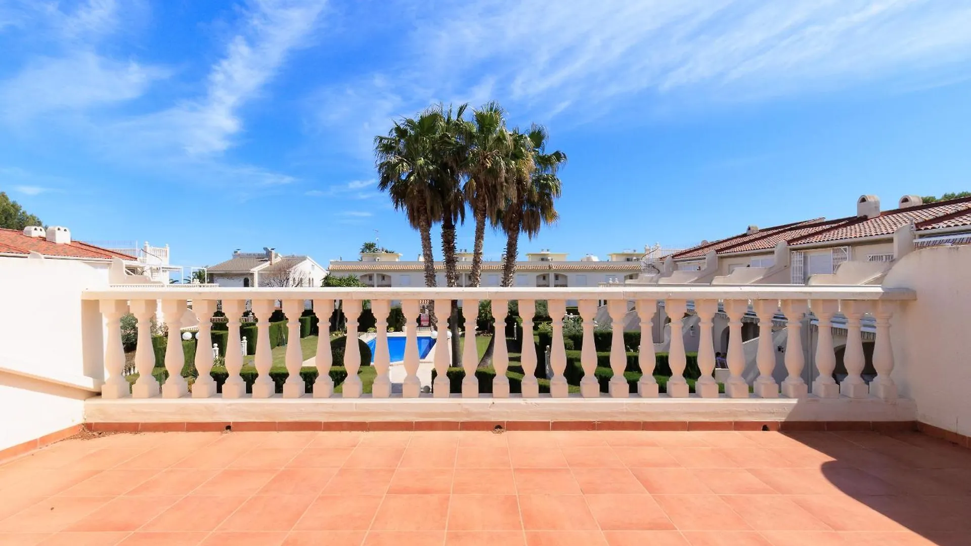 Holiday home Uhc Residencial Villa Cristal Miami Playa Spain